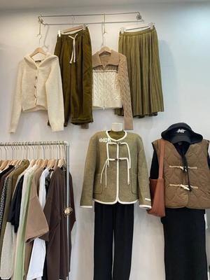 想開一家服裝店但是又沒經(jīng)驗怎么辦?揭秘創(chuàng)業(yè)機(jī)會與好處,助你零經(jīng)驗也能開店成功!